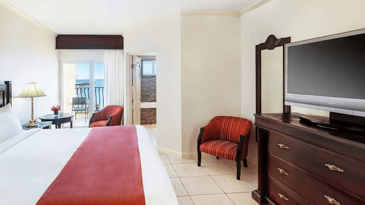 Jewel Paradise Cove Adult Beach Resort & Spa